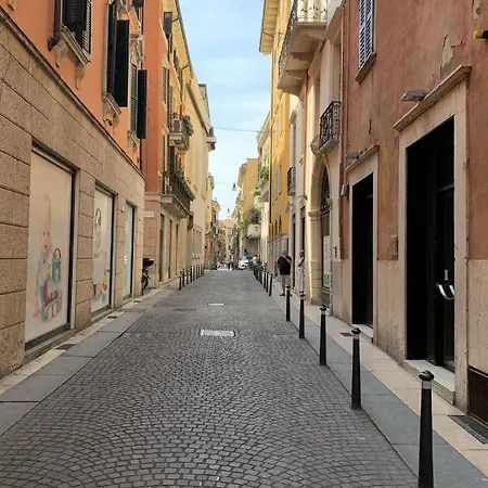 Mazzini Rooftop Parcheggio Free Vicino All'arena فيرونا